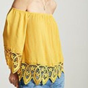 Scallop Lace Off-the-Shoulder Top